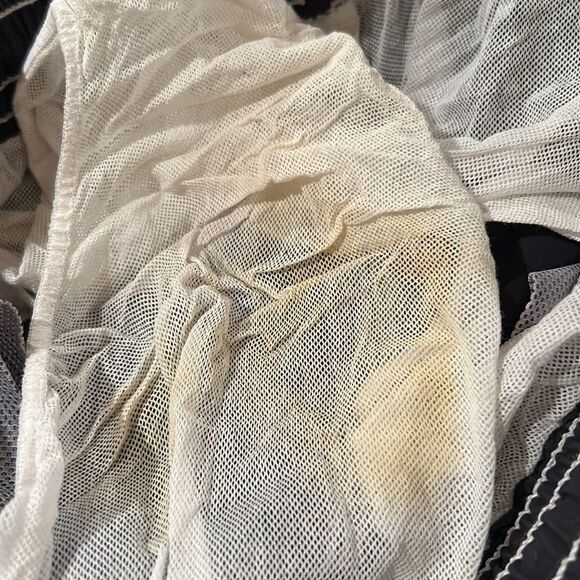 Hartford Men’s Swim trunks, size M, soft navy color Great Condition - Picture 8 of 11